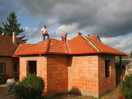 Új tető építés